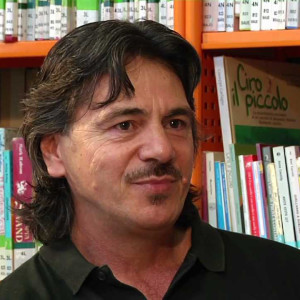 Milton Fernandez Editore e poeta